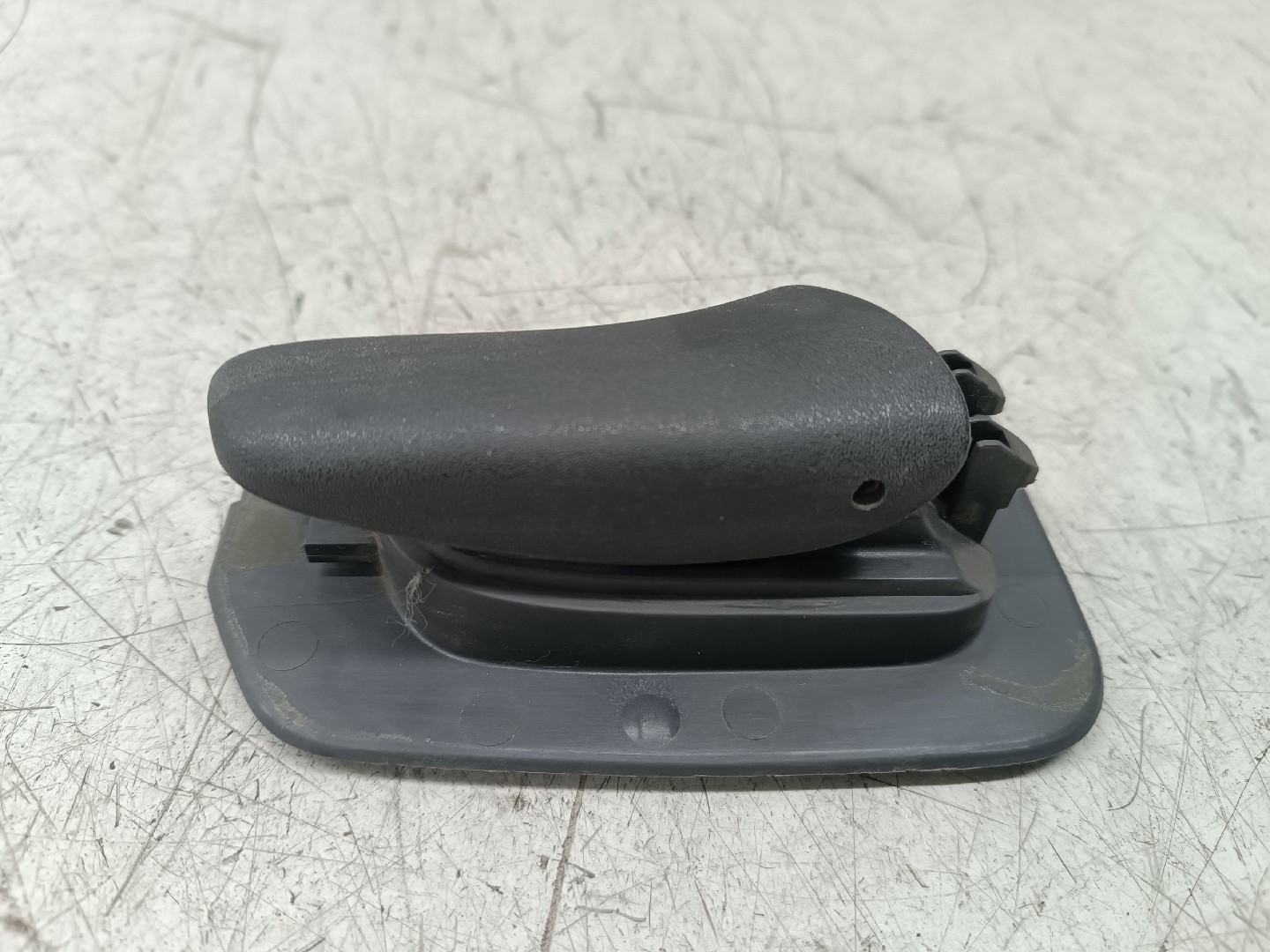 Puxador interior de porta traseira direita OPEL CORSA B (S93) | 93 - 02 Imagem-1