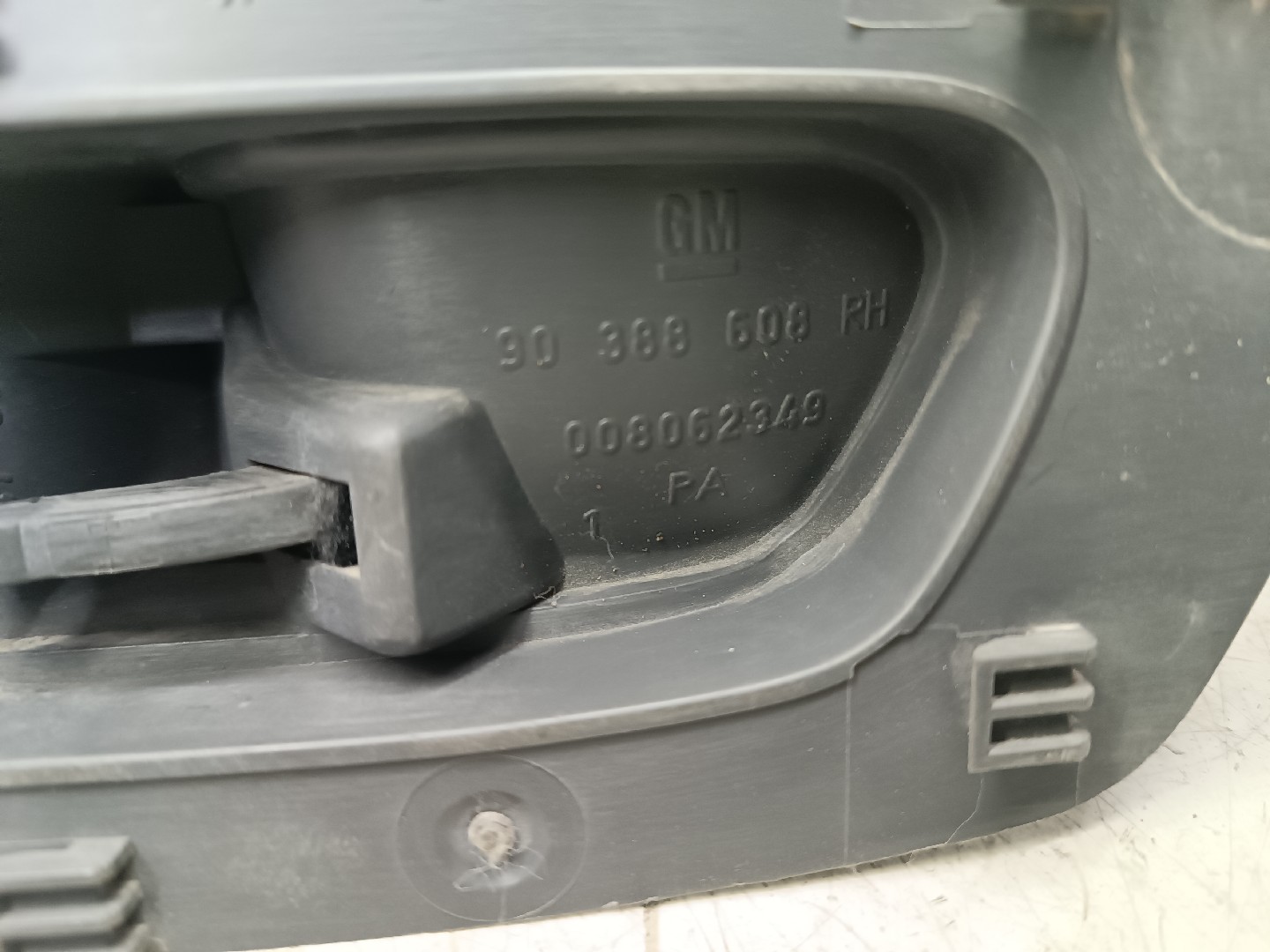 Puxador interior de porta traseira direita OPEL CORSA B (S93) | 93 - 02 Imagem-3