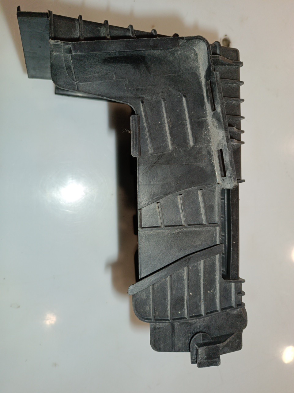 Caixa de bateria CITROEN C3 II (SC_) | 09 -  Imagem-1