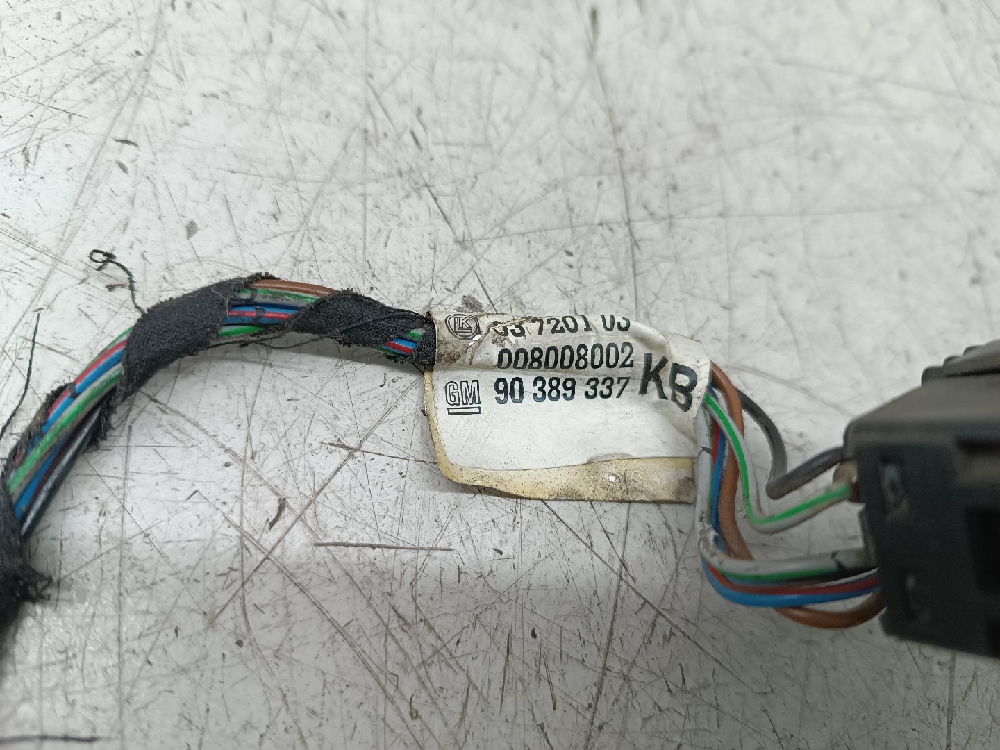 Comutador de vidro frente direito OPEL CORSA B (S93) | 93 - 02 Imagem-2