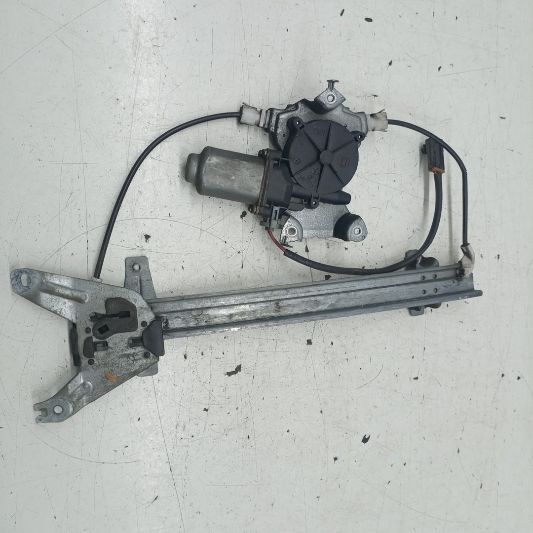 Motor e elevador de vidro trás direito NISSAN PRIMERA Traveller (WP11) | 96 - 02 Imagem-2