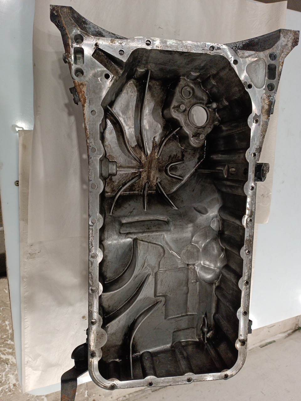 Cárter de óleo MERCEDES-BENZ C-CLASS (W204) | 07 - 15 Imagem-4