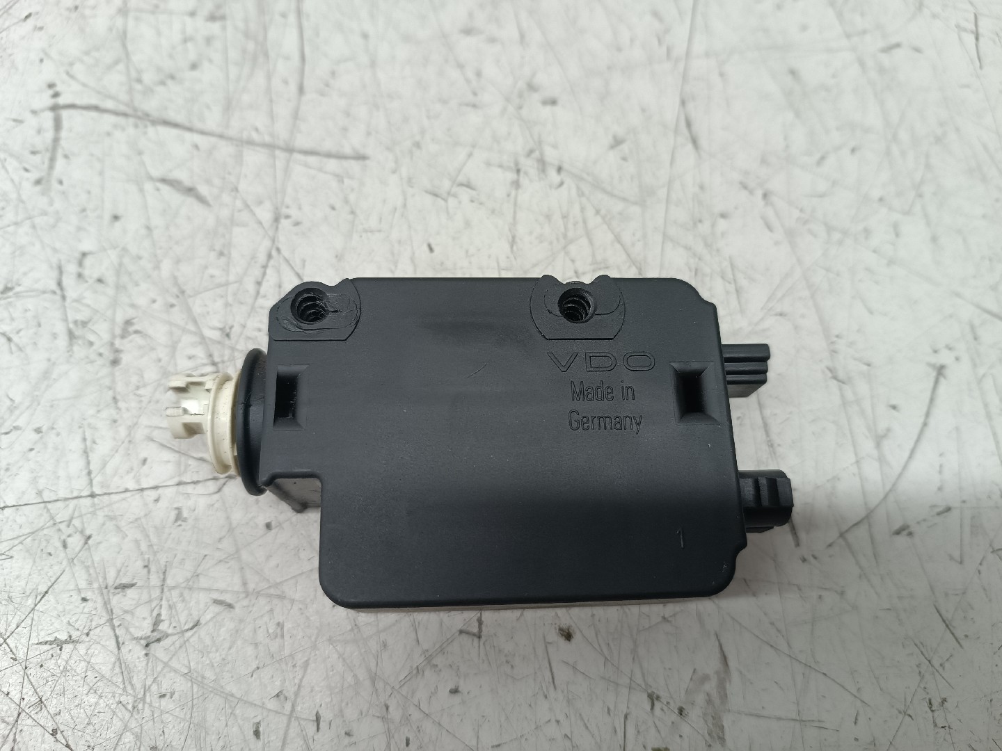 Fecho central da mala BMW 3 Compact (E36) | 94 - 00 Imagem-2