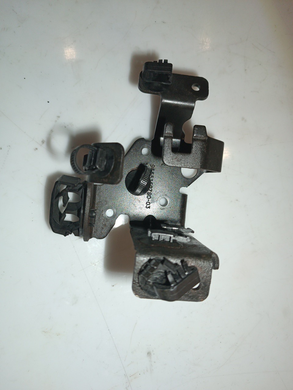 Suporte de instalação eletrica CITROEN C3 II (SC_) | 09 - 