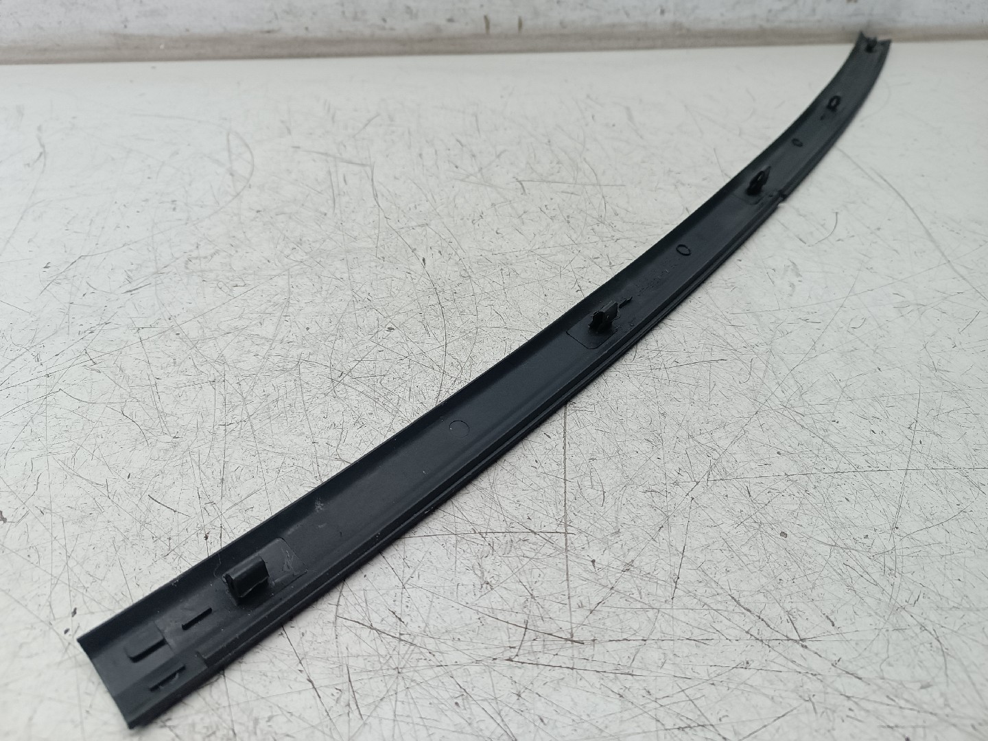 Friso de mala BMW 3 Compact (E36) | 94 - 00 Imagem-4