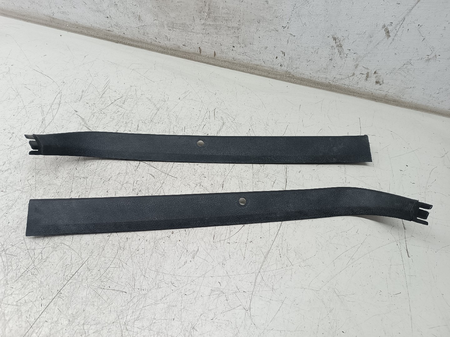 Acabamento de mala BMW 3 Compact (E36) | 94 - 00 Imagem-4