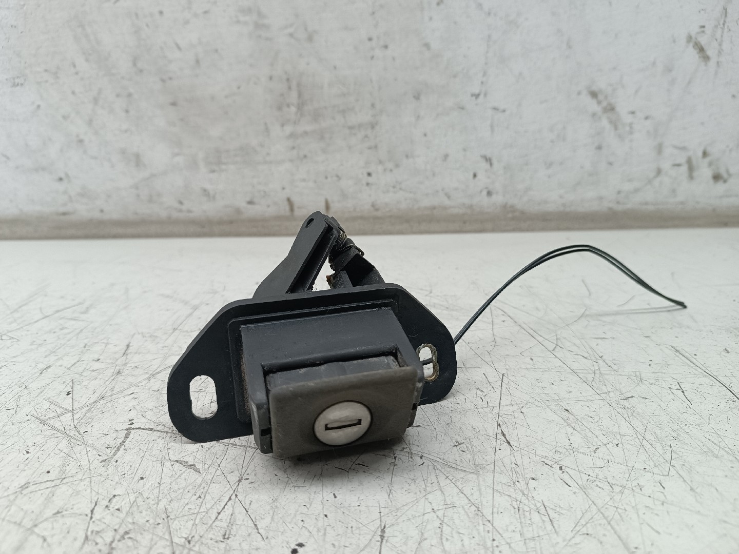 Canhão da porta de mala OPEL ASTRA F Combi (T92) | 91 - 98