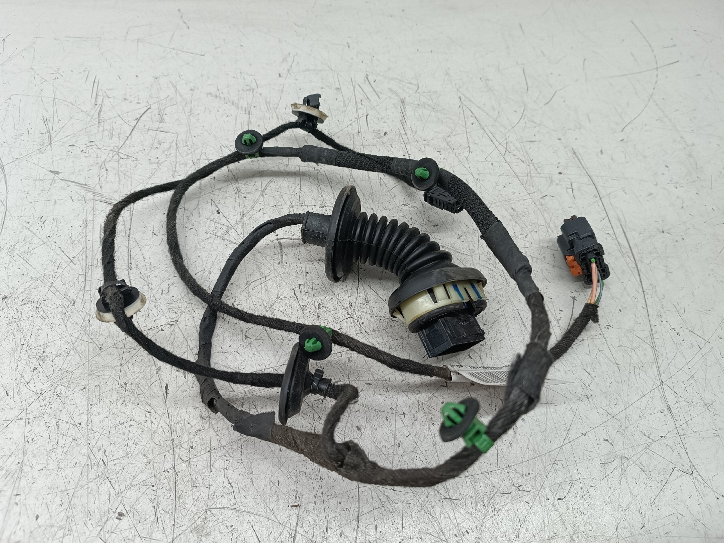 Instalação eléctrica porta trás direita PEUGEOT 208 I (CA_, CC_) | 12 -  Imagem-5