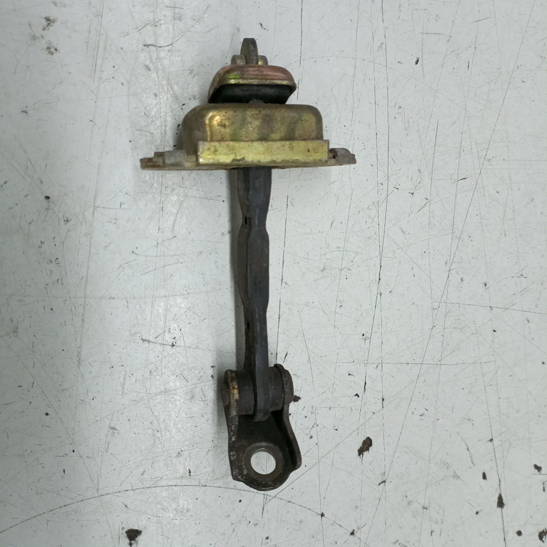 Esticador  / Limitador de porta NISSAN PRIMERA Traveller (WP11) | 96 - 02 Imagem-2