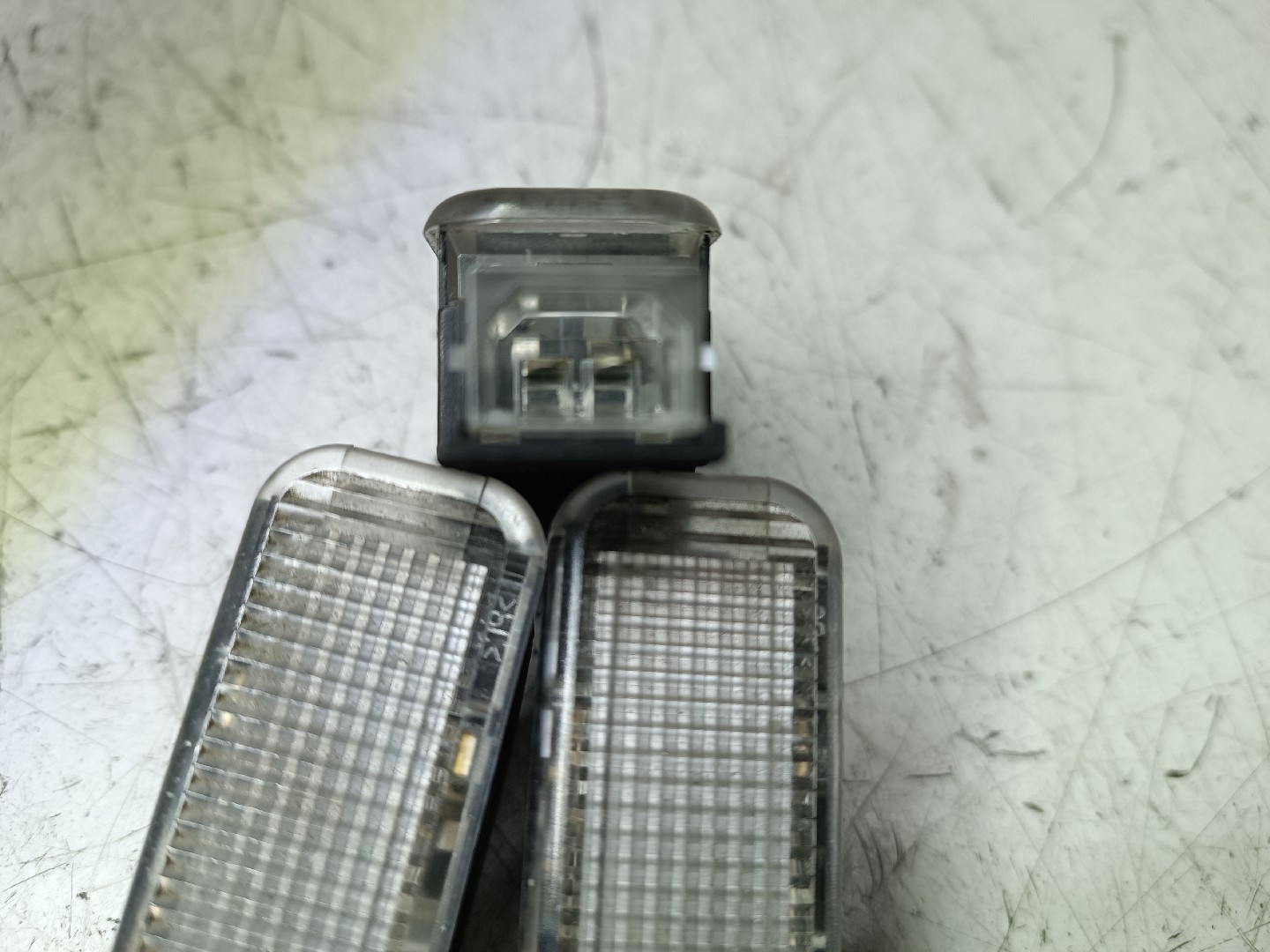 Luz interior da porta VOLKSWAGEN PASSAT Variant (3B6) | 00 - 05 Imagem-4