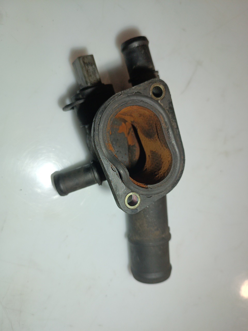 Tubo de Água VOLKSWAGEN CADDY III Caixa (2KA, 2KH, 2CA, 2CH) | 04 - 15 Imagem-4