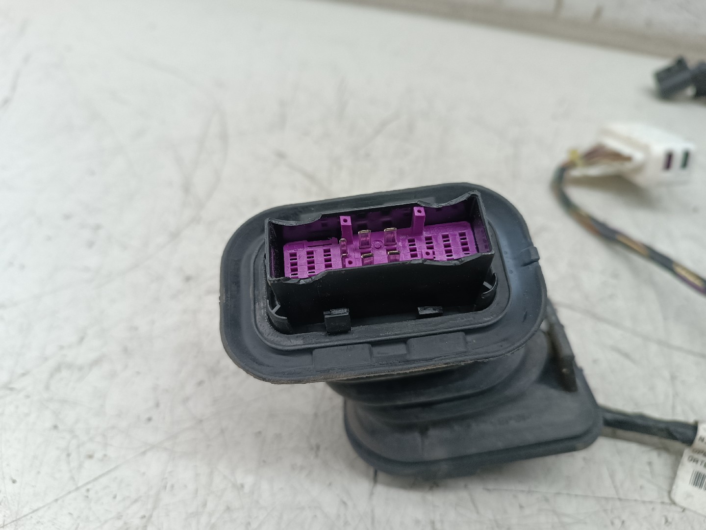 Instalação eléctrica porta trás esquerda SEAT LEON (1P1) | 05 - 13 Imagem-2