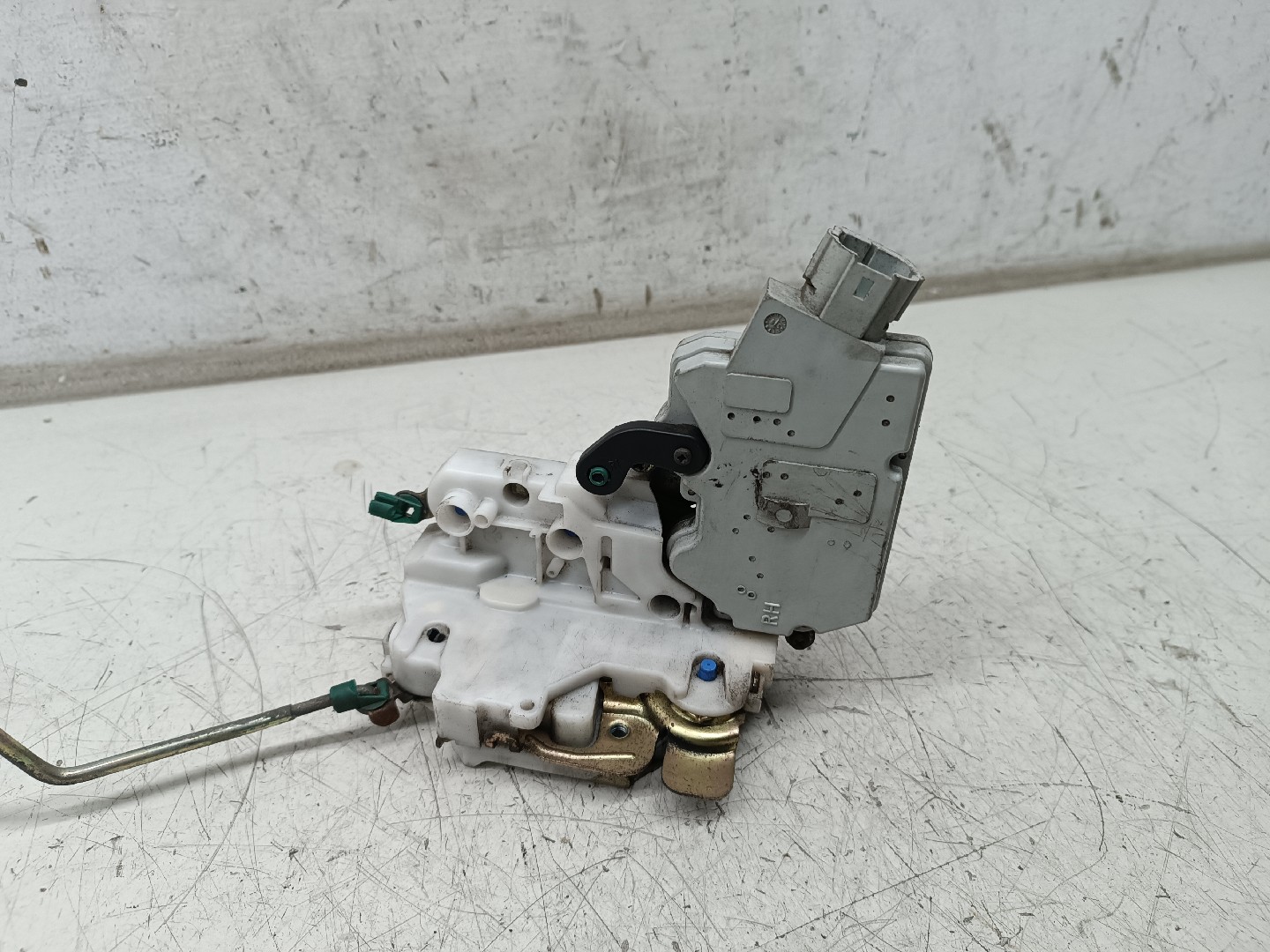 Fecho da Porta Frente Direito NISSAN PRIMERA Traveller (WP11) | 96 - 02 Imagem-2