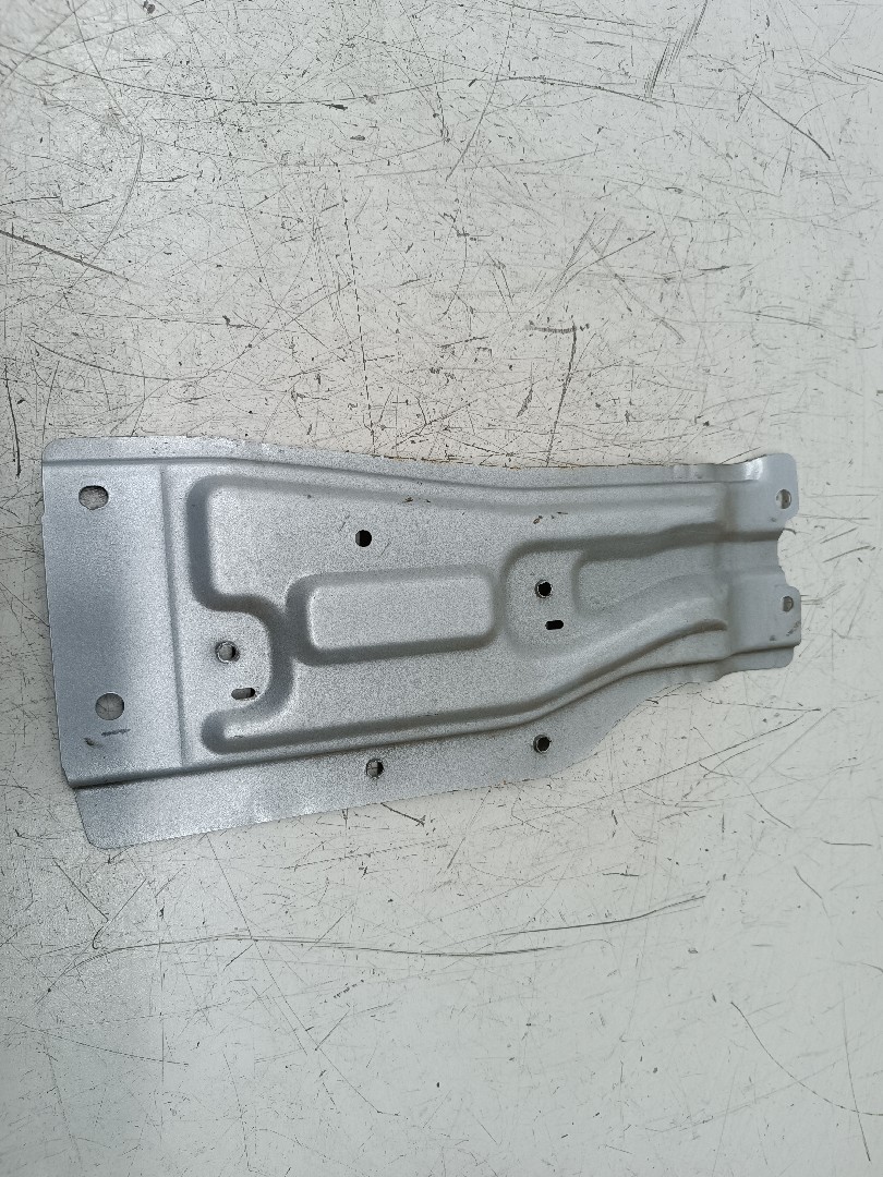 Peça de chaparia NISSAN PRIMERA Traveller (WP11) | 96 - 02 Imagem-1