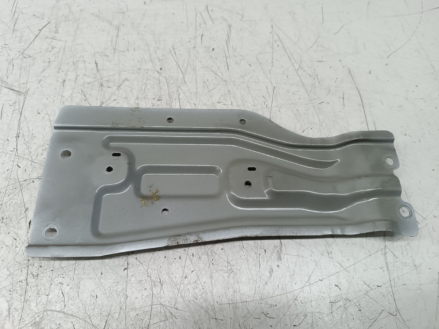 Peça de chaparia NISSAN PRIMERA Traveller (WP11) | 96 - 02 Imagem-3
