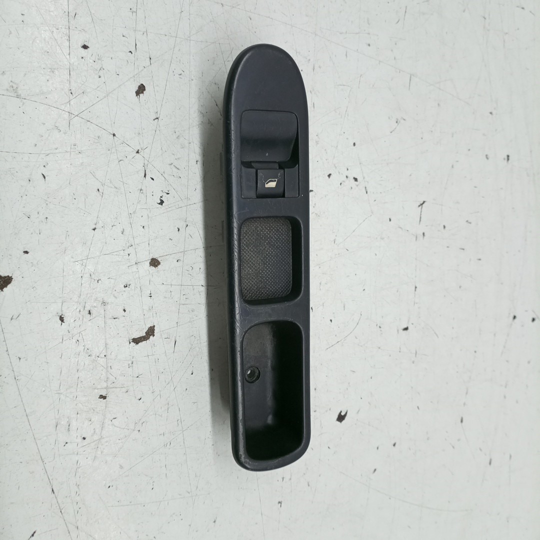 Comutador de vidro frente direito PEUGEOT 307 (3A/C) | 00 - 12 Imagem-1