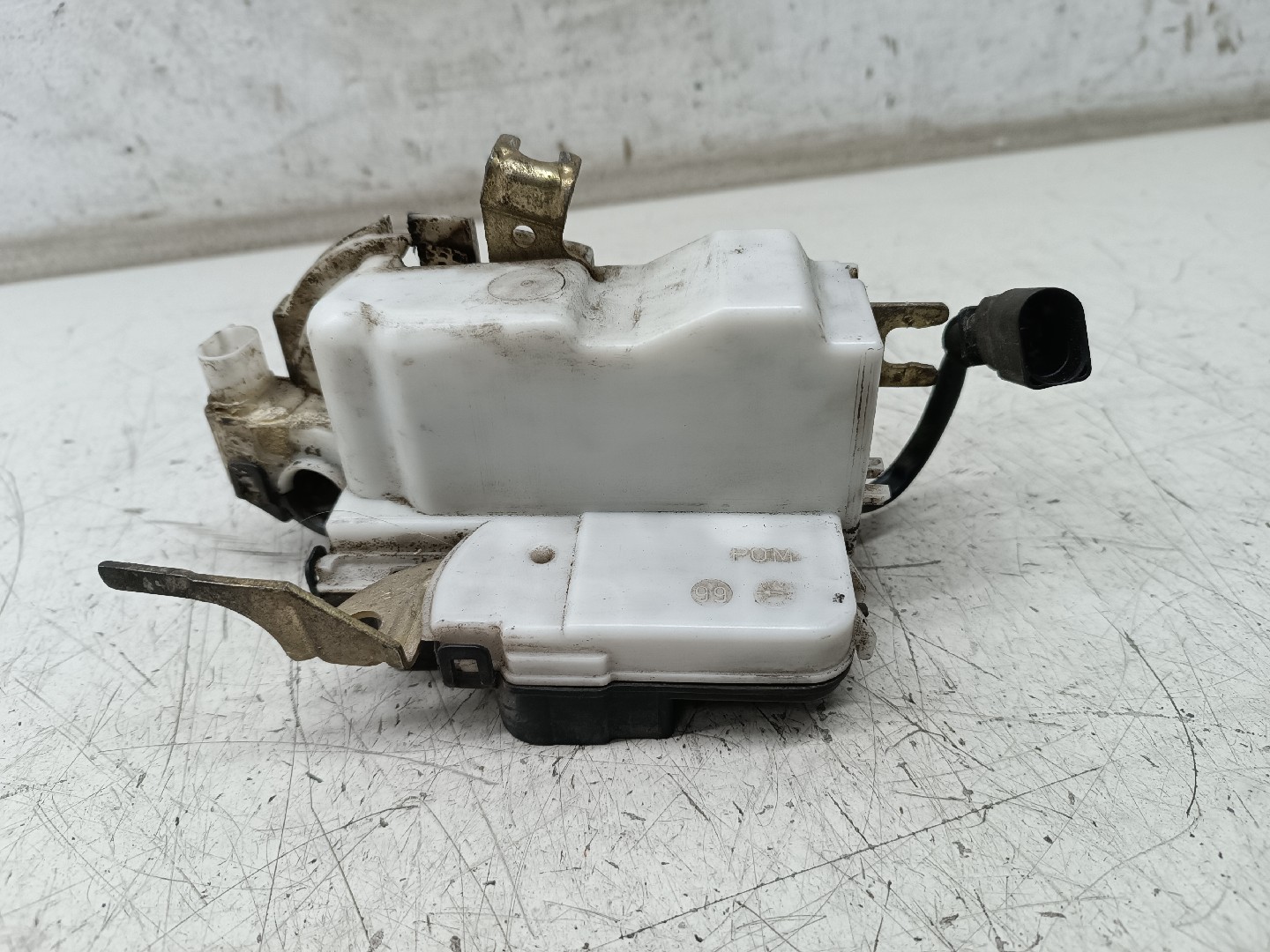 Fecho da Porta Frente Direito SEAT IBIZA III (6K1) | 99 - 02 Imagem-5