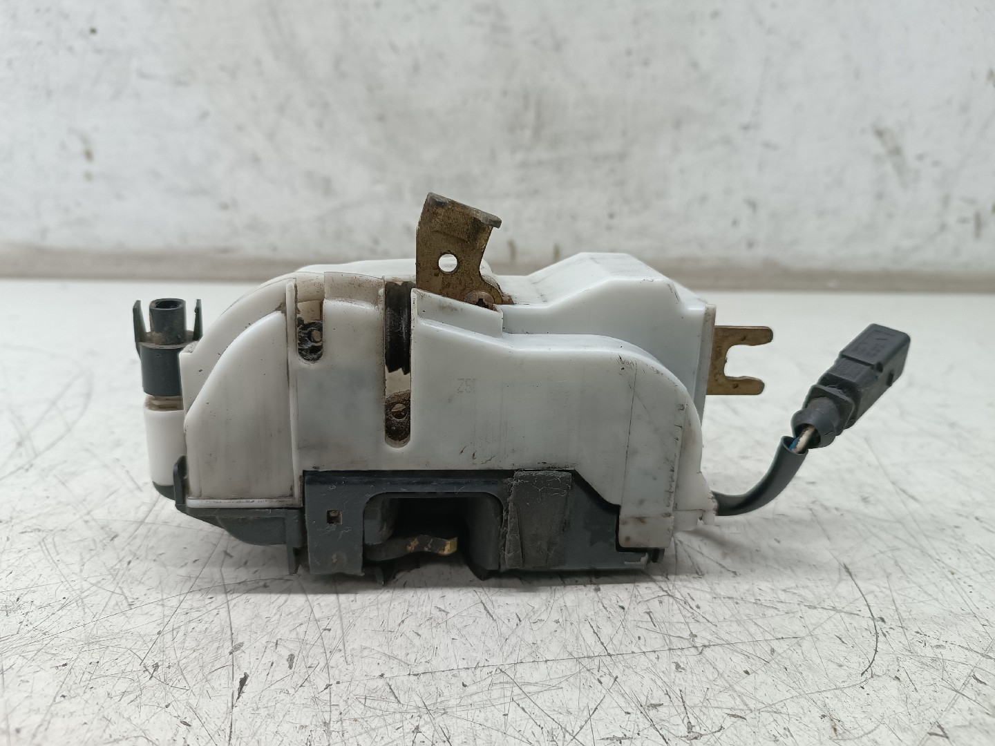 Fecho da Porta Frente Esquerdo SEAT IBIZA III (6K1) | 99 - 02