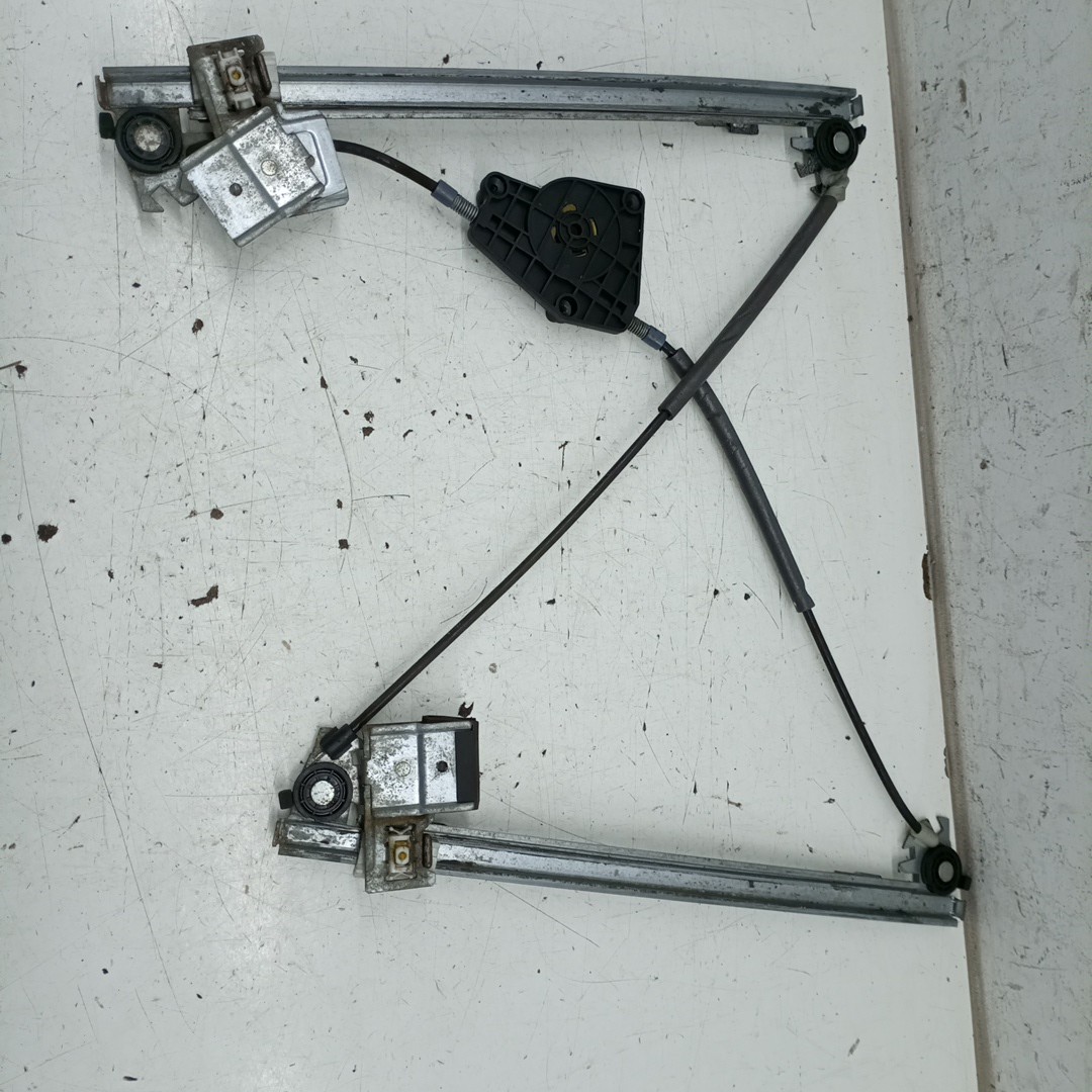 Elevador Frente Esquerdo Manual SEAT IBIZA III (6L1) | 02 - 09 Imagem-3