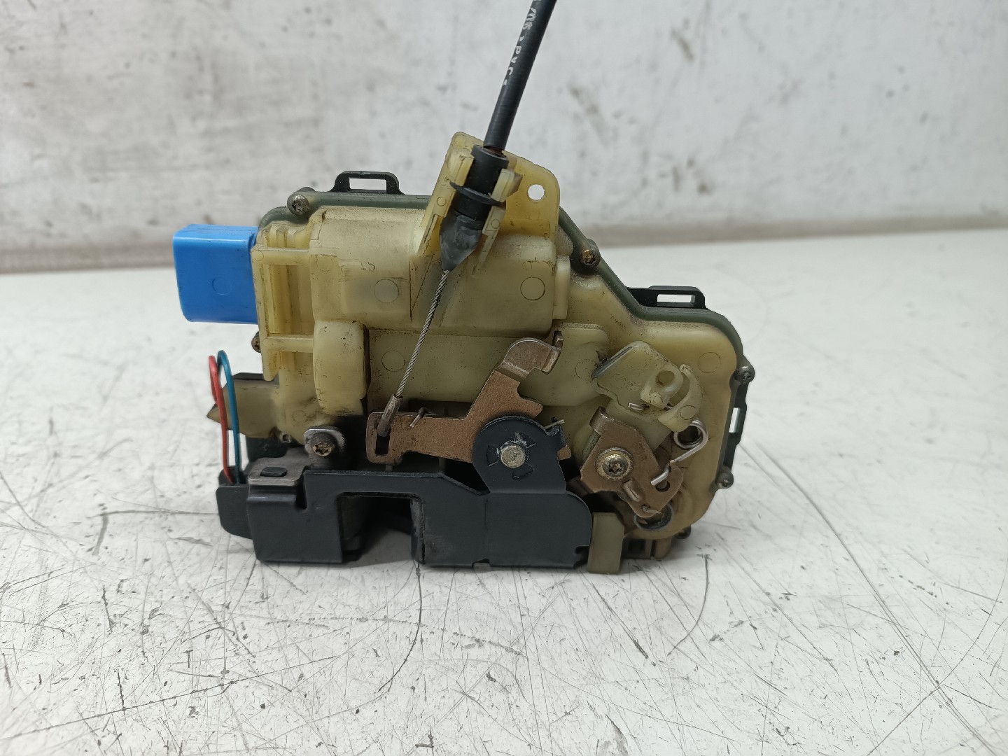 Fecho da Porta Frente Direito SEAT IBIZA III (6L1) | 02 - 09 Imagem-4