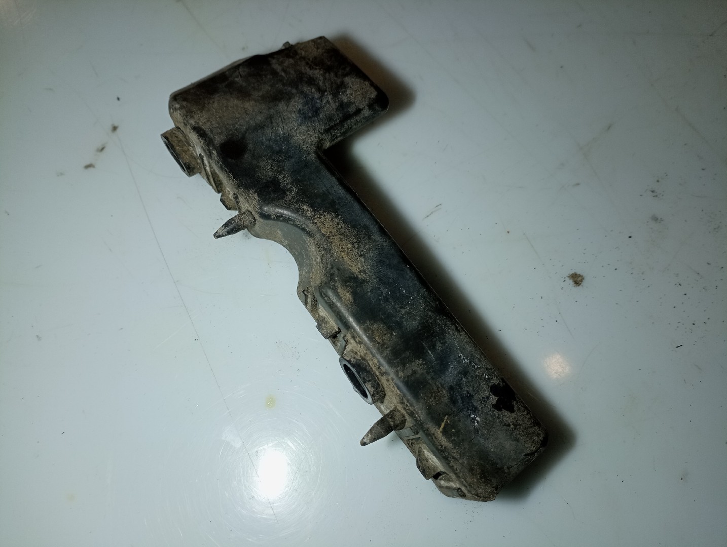 Suporte de montagem guarda lamas SEAT EXEO (3R2) | 08 - 13 Imagem-2