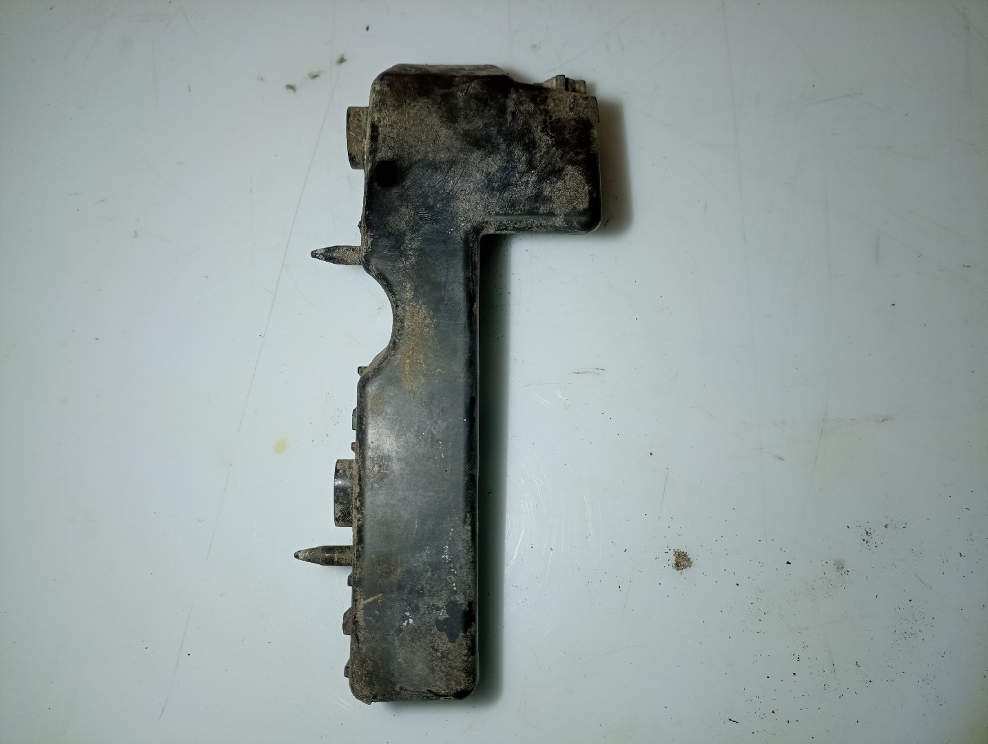 Suporte de montagem guarda lamas SEAT EXEO (3R2) | 08 - 13 Imagem-3