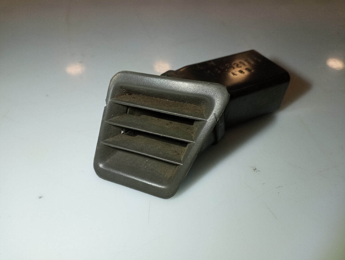 Difusor de ar MITSUBISHI PAJERO II (V3_W, V2_W, V4_W) | 90 - 01