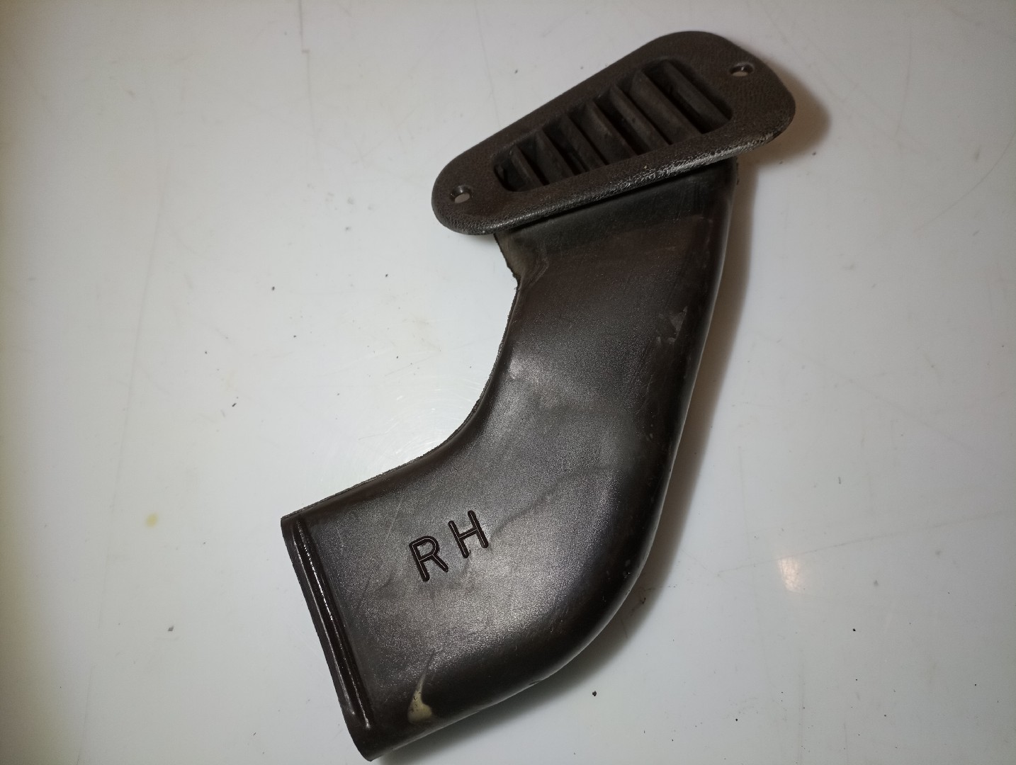Difusor de ar MITSUBISHI PAJERO II (V3_W, V2_W, V4_W) | 90 - 01 Imagem-2