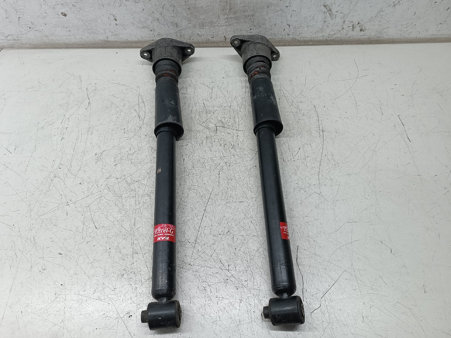 Amortecedores traseiros VOLKSWAGEN PASSAT Variant (3B6) | 00 - 05 Imagem-5