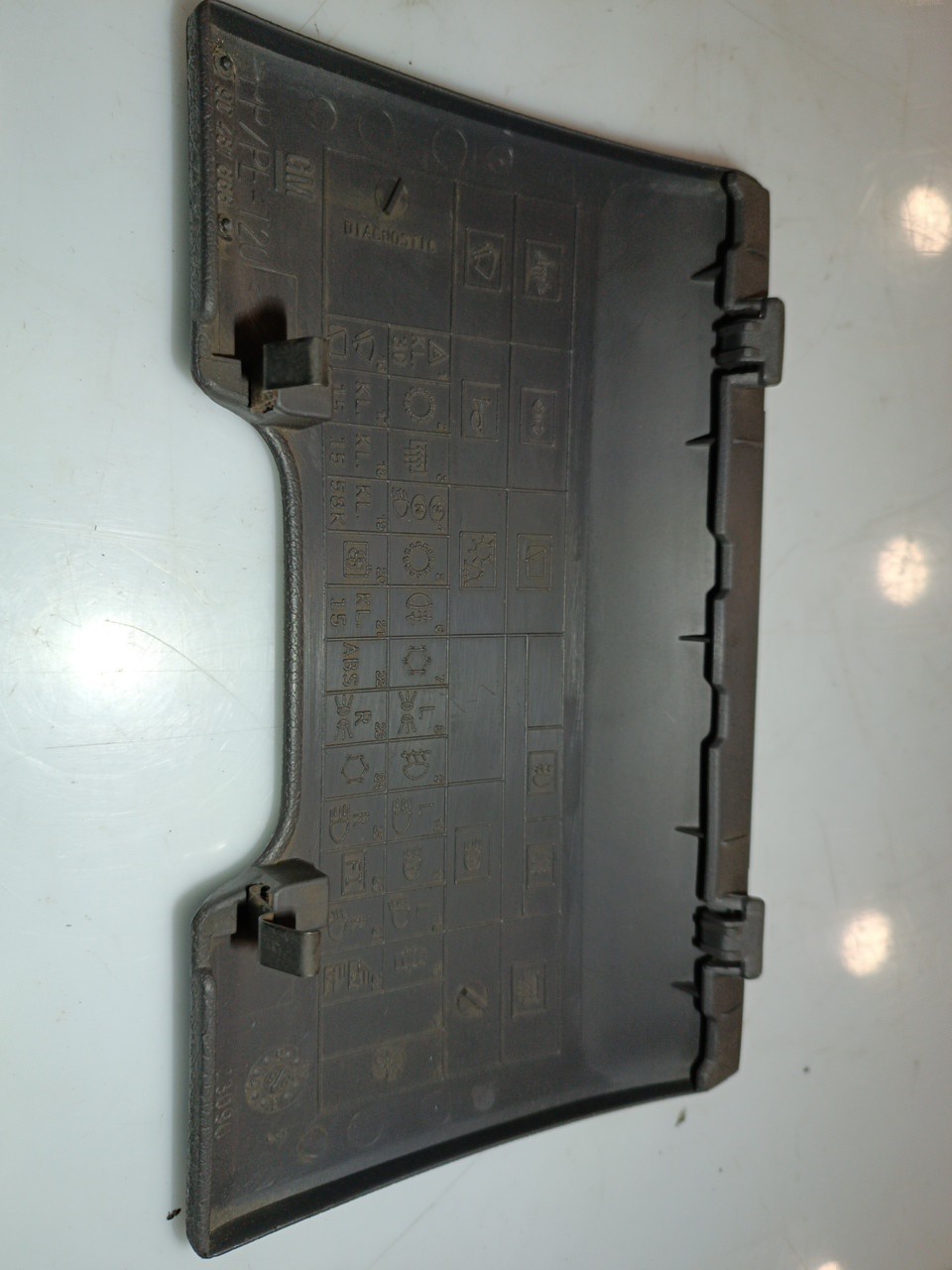 Tampa de caixa de fusiveis OPEL CORSA B (S93) | 93 - 02