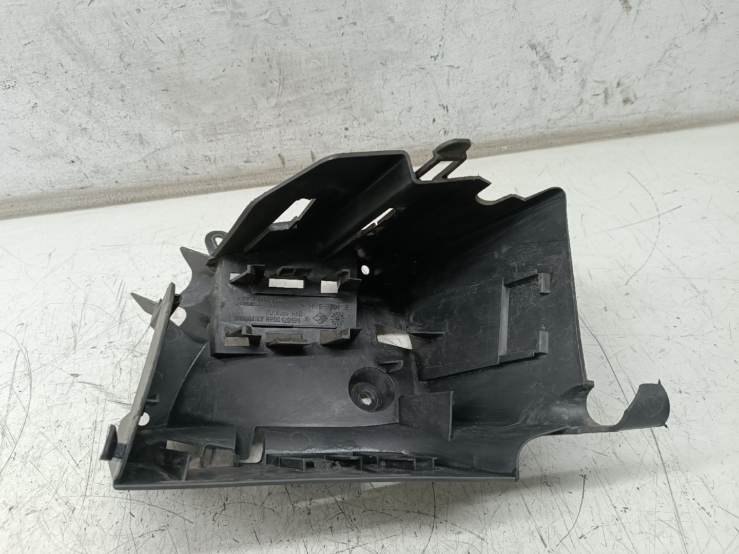 Tampa de caixa de fusiveis RENAULT CLIO II Caixa (SB0/1/2_) | 98 -  Imagem-6