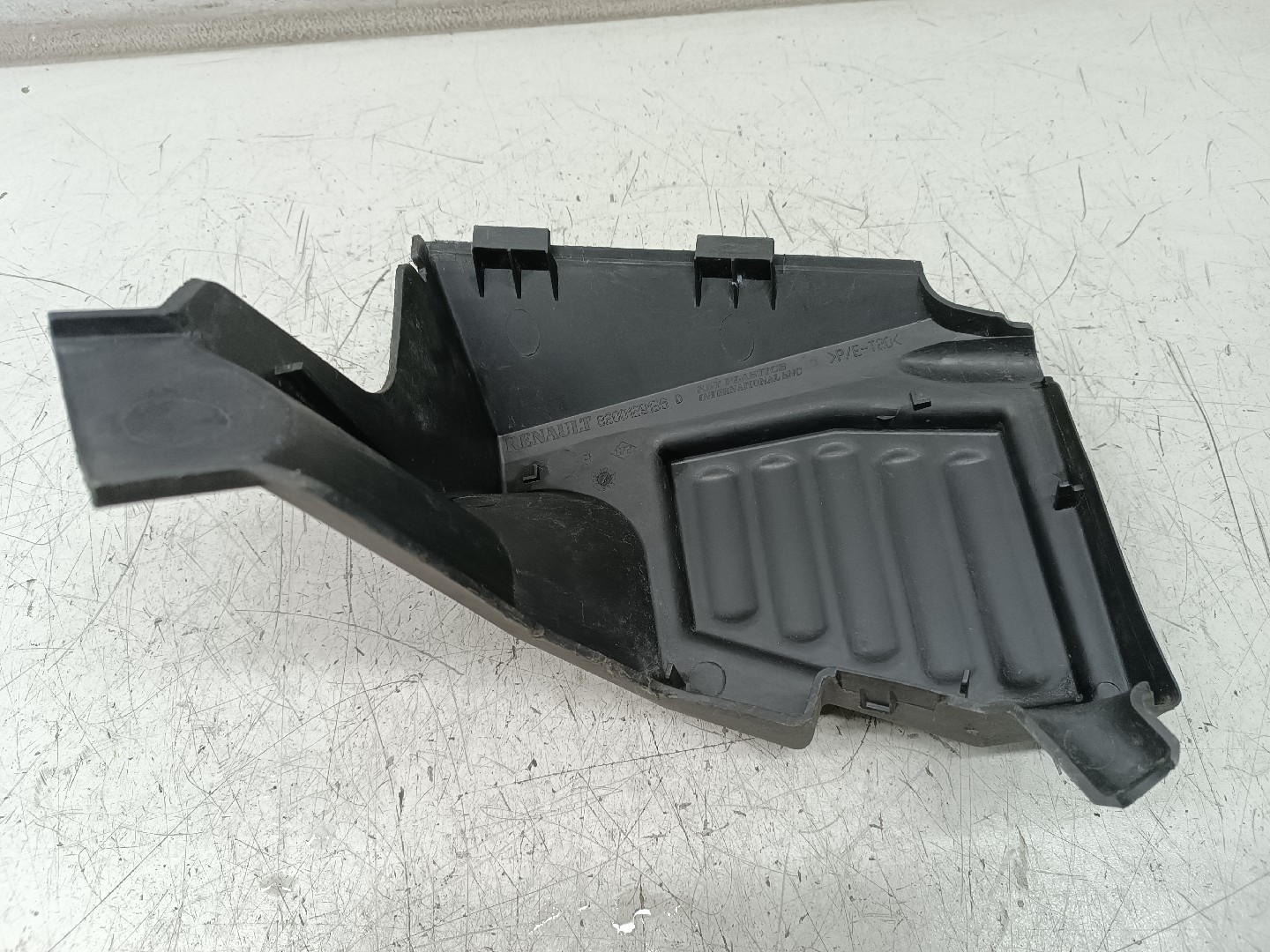 Tampa de caixa de fusiveis RENAULT CLIO II Caixa (SB0/1/2_) | 98 - 