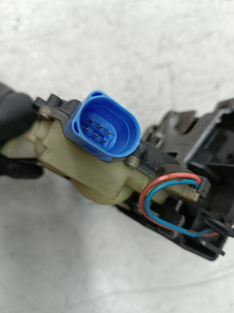 Fecho de porta SEAT IBIZA III (6L1) | 02 - 09 Imagem-3