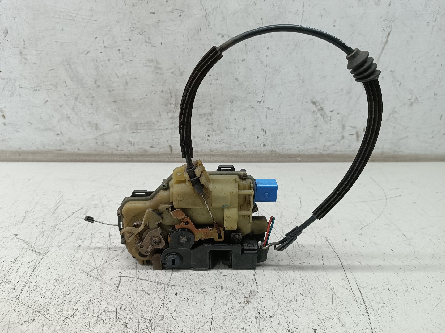 Fecho de porta SEAT IBIZA III (6L1) | 02 - 09 Imagem-6