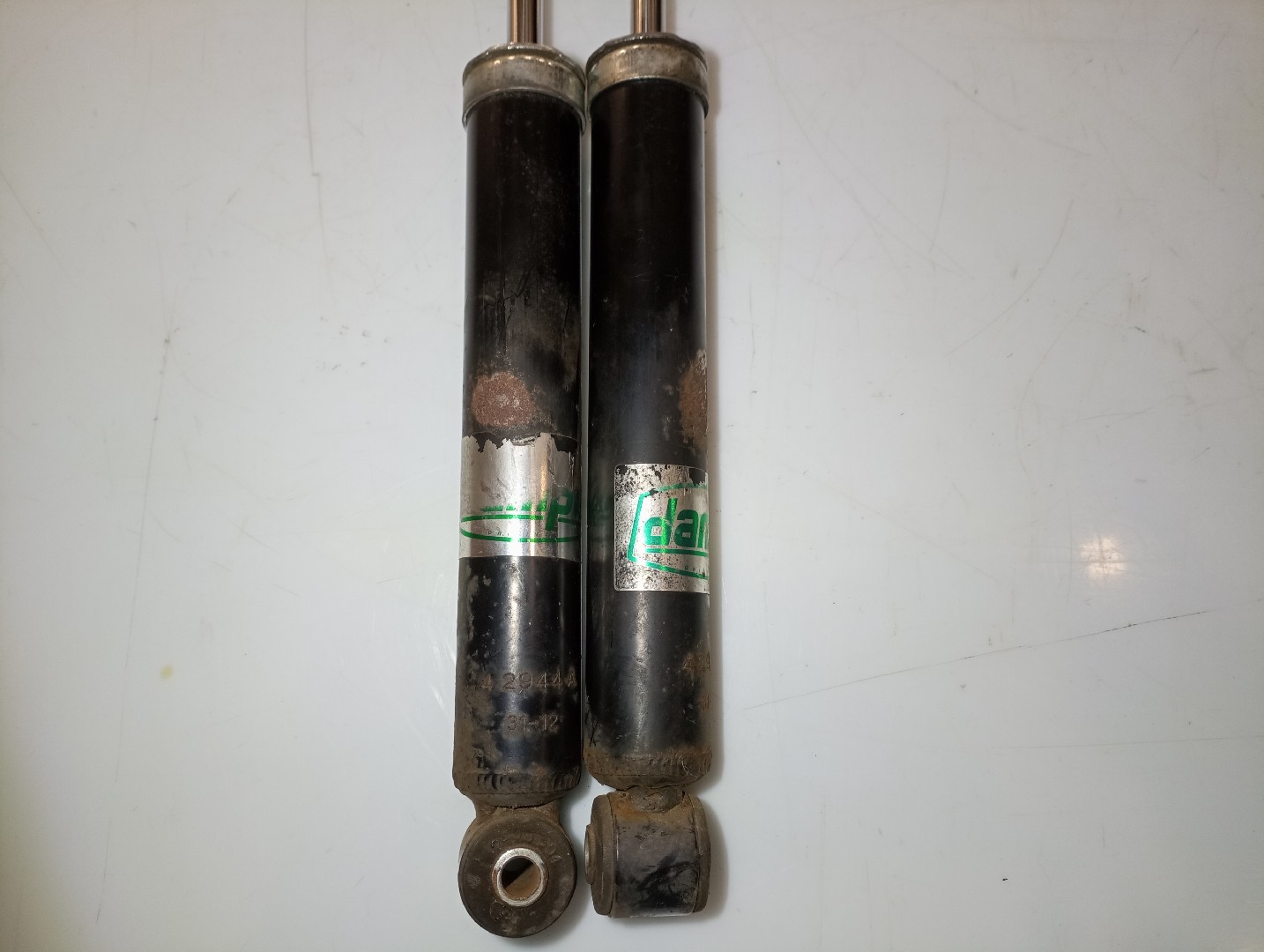 Amortecedores traseiros OPEL CORSA B (S93) | 93 - 02