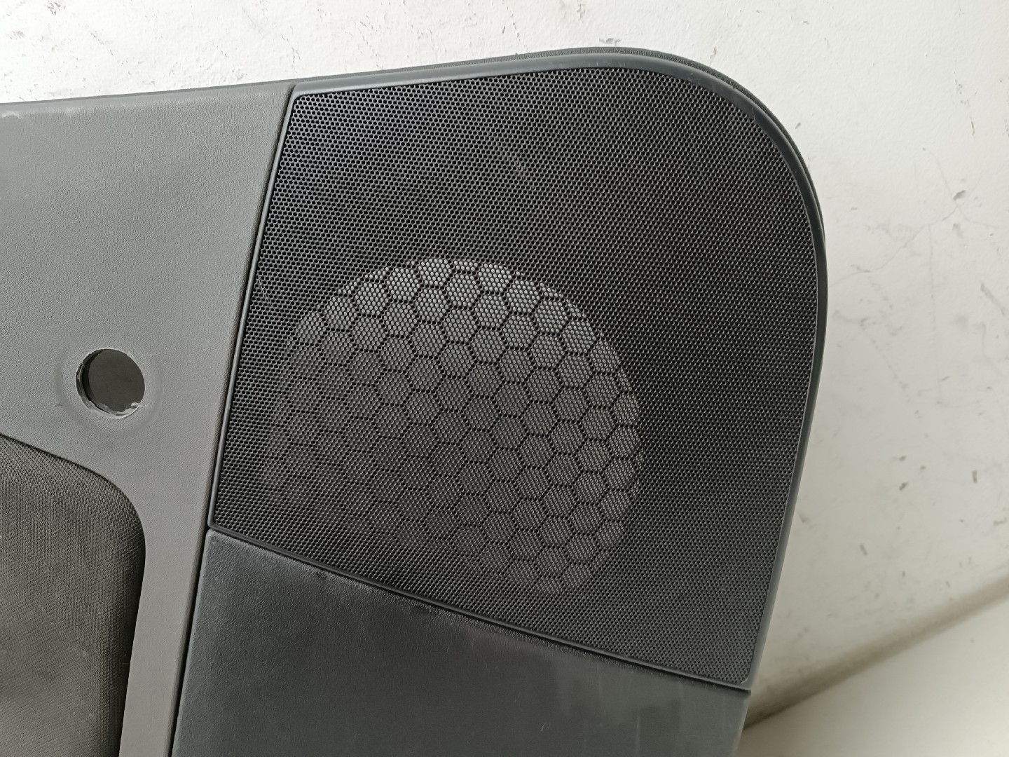 Quartela de porta trás esquerda SEAT IBIZA III (6L1) | 02 - 09 Imagem-1