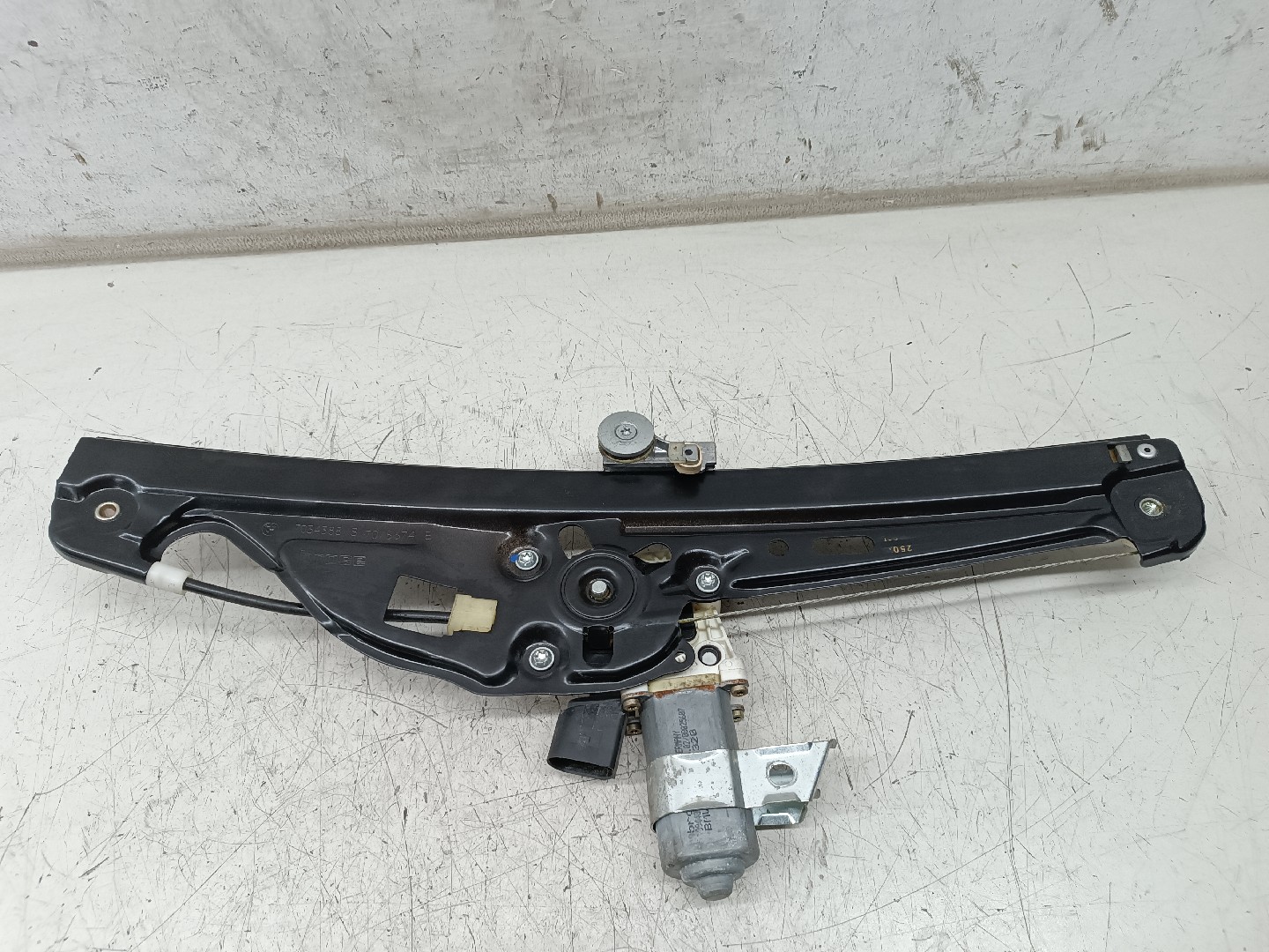 Motor e elevador de vidro trás direito BMW 5 Touring (E61) | 04 - 10