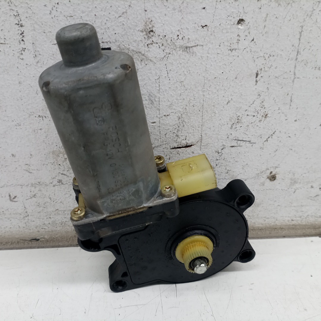 Motor de vidro frente direito BMW 3 Compact (E46) | 01 - 05 Imagem-4