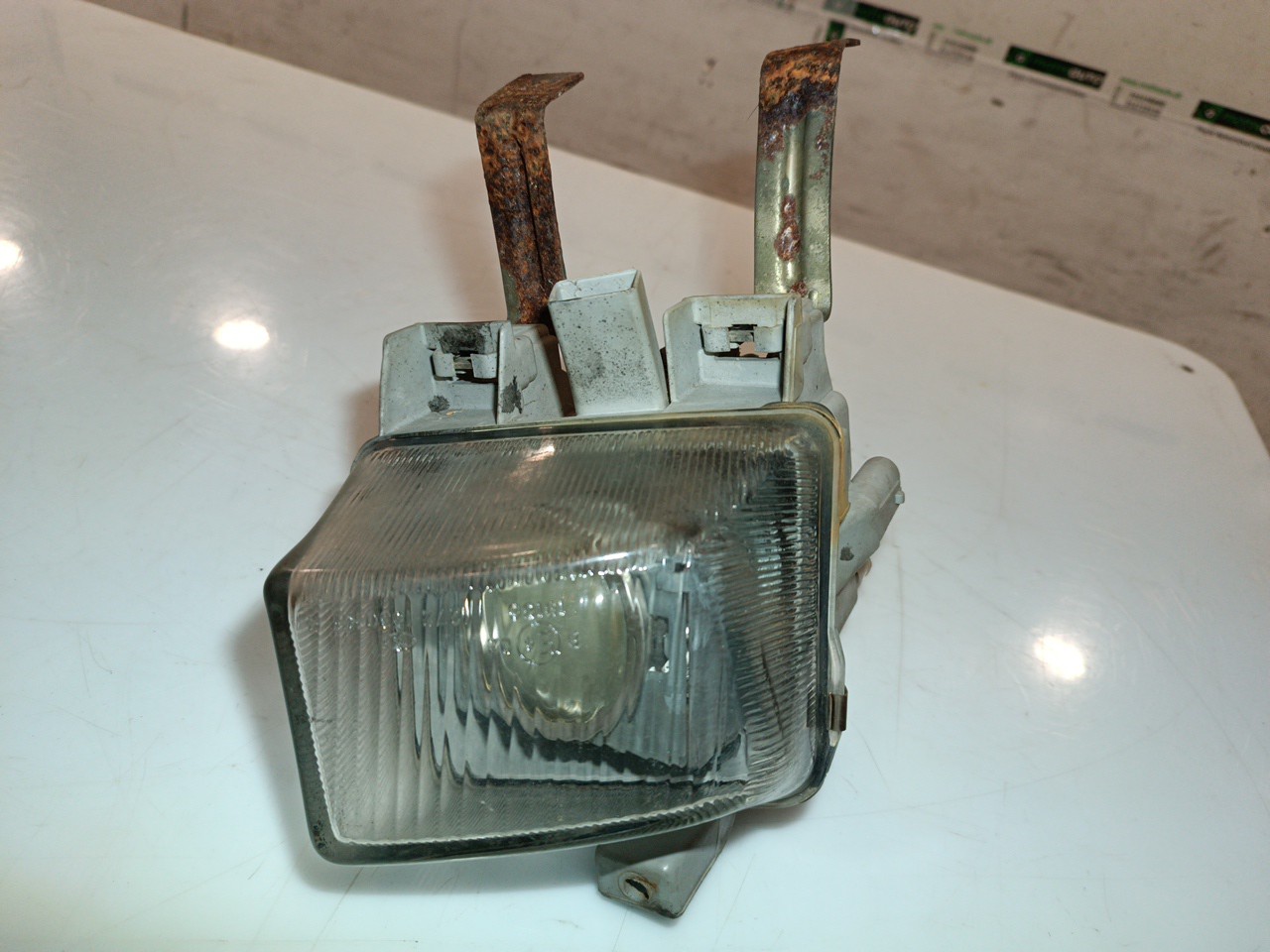 Farol de Nevoeiro OPEL ASTRA F Combi (T92) | 91 - 98 Imagem-4