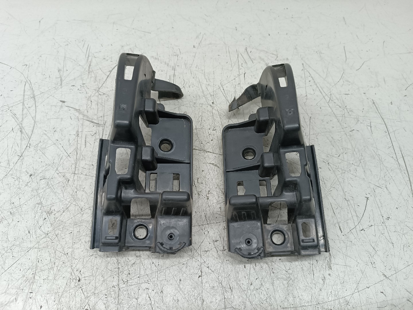 Guia de para-choques CITROEN BERLINGO (B9) | 08 - 