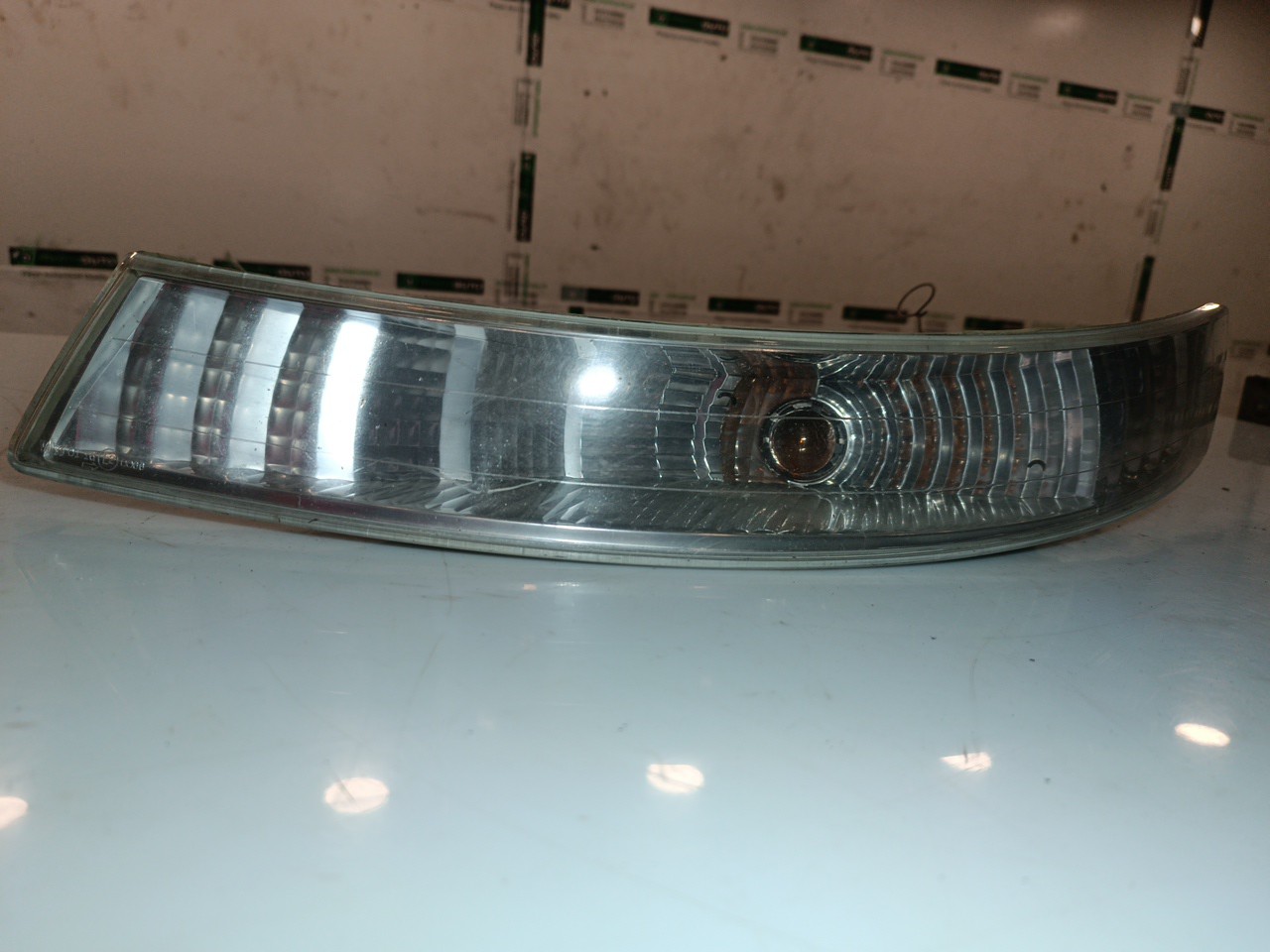 Farolim de Pisca Frente Esquerdo RENAULT TRAFIC II Caixa (FL) | 01 -  Imagem-7