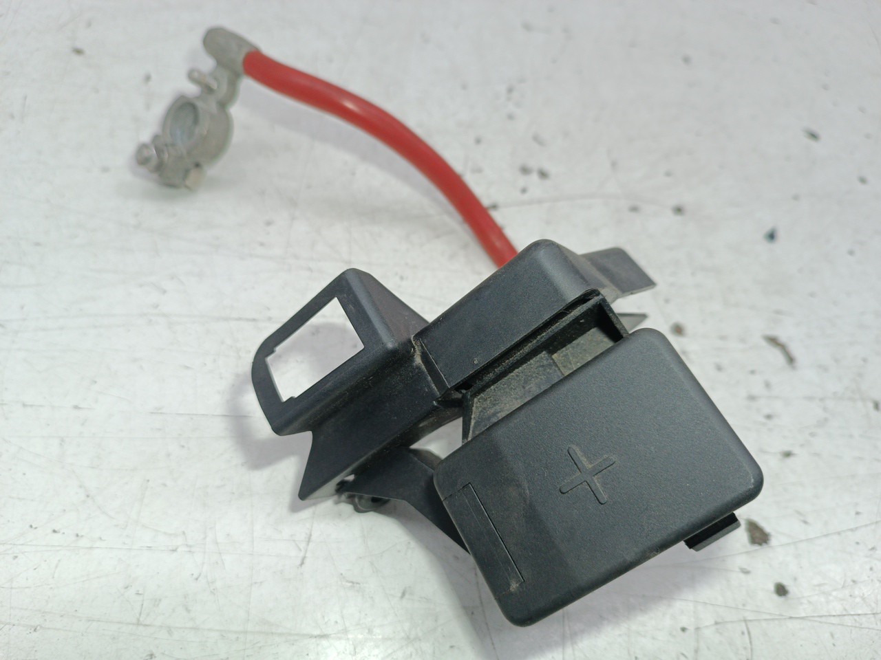 Cabo de bateria positivo BMW 3 Compact (E46) | 01 - 05 Imagem-2