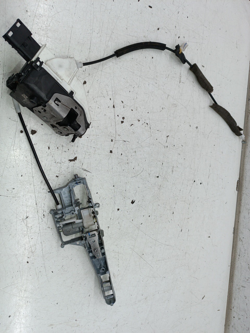 Fecho da Porta Frente Direito CITROEN BERLINGO (B9) | 08 - 
