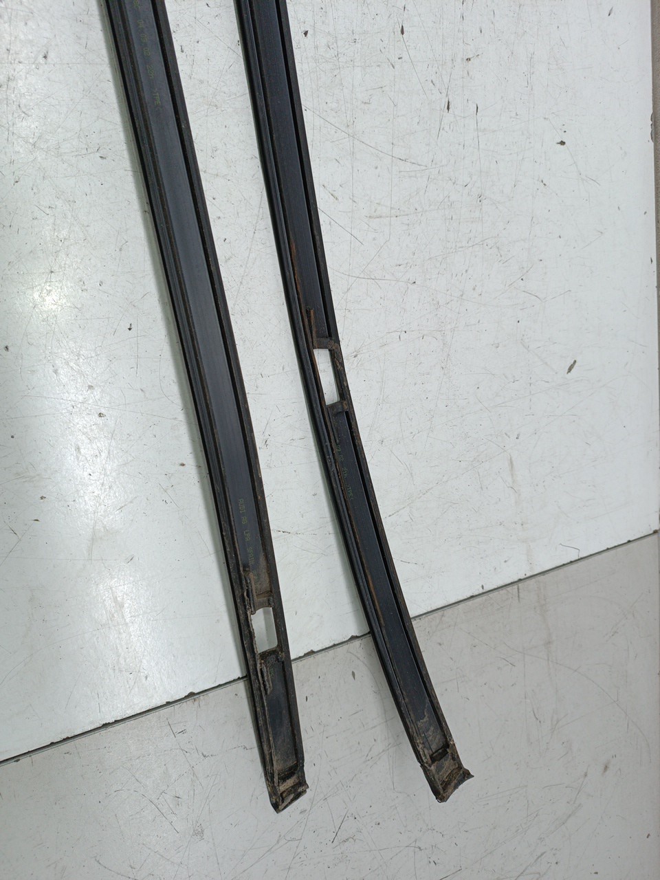 Friso do Tejadilho AUDI A4 Avant (8E5, B6) | 00 - 05 Imagem-3