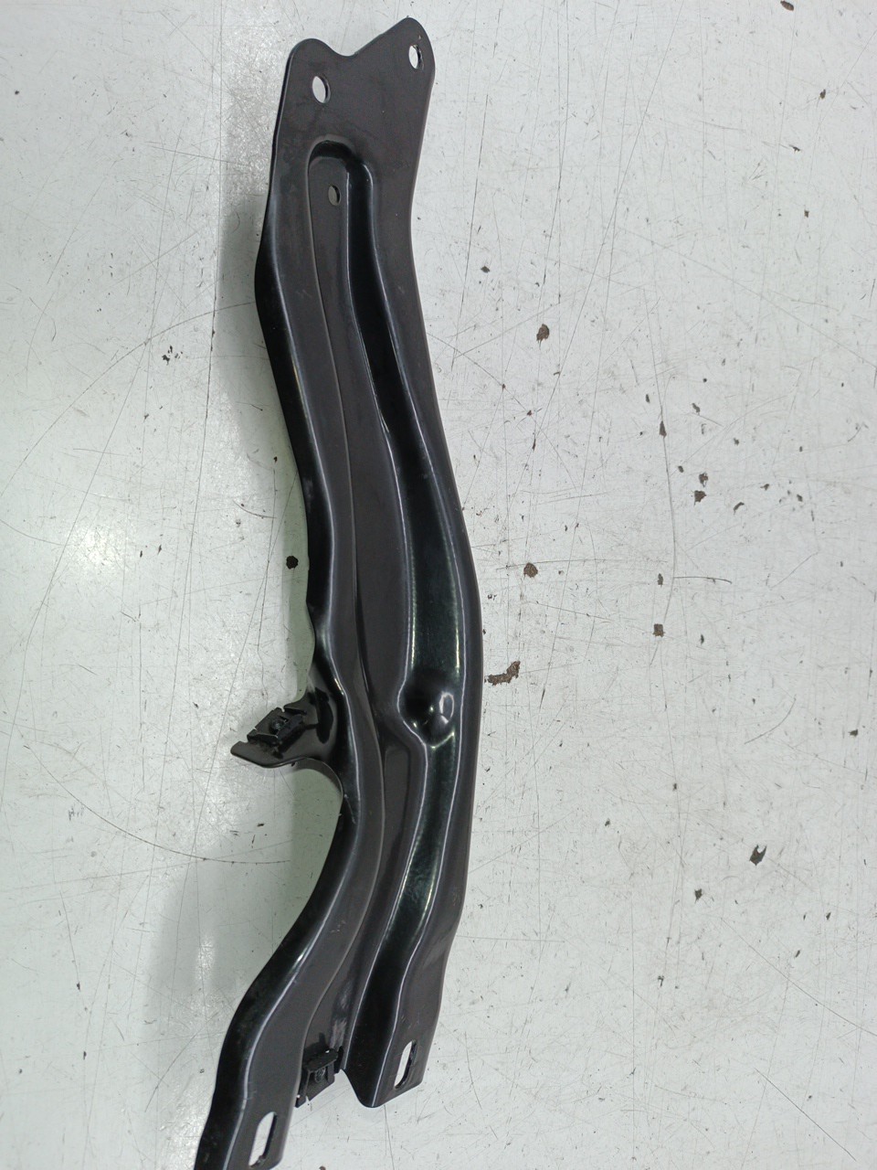 Suporte de tablier AUDI A4 Avant (8E5, B6) | 00 - 05 Imagem-2