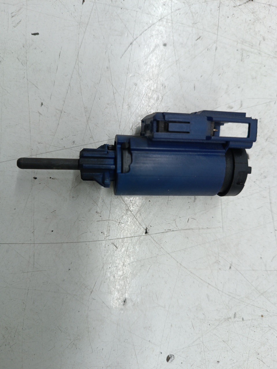 Sensor do pedal de embraiagem AUDI A4 Avant (8E5, B6) | 00 - 05 Imagem-2