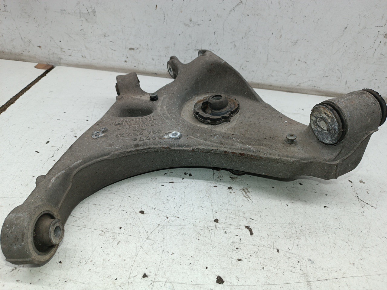 Braço de suspensão traseiro esquerdo AUDI A4 Avant (8E5, B6) | 00 - 05 Imagem-2
