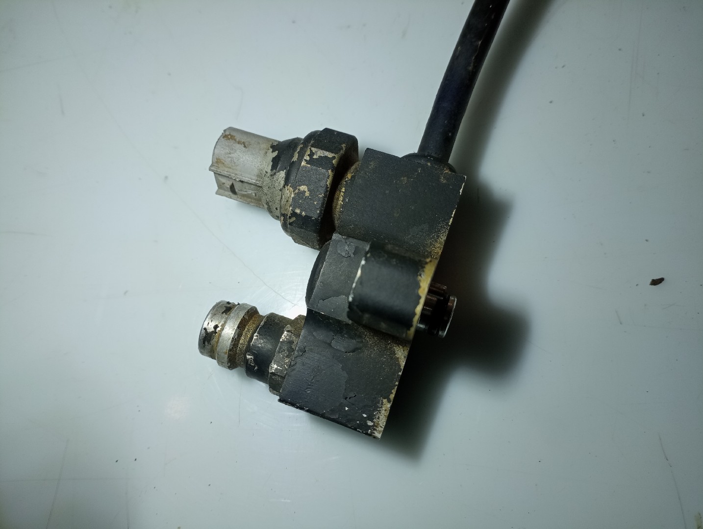 Tubo de Ar condicionado MITSUBISHI PAJERO II (V3_W, V2_W, V4_W) | 90 - 01 Imagem-1