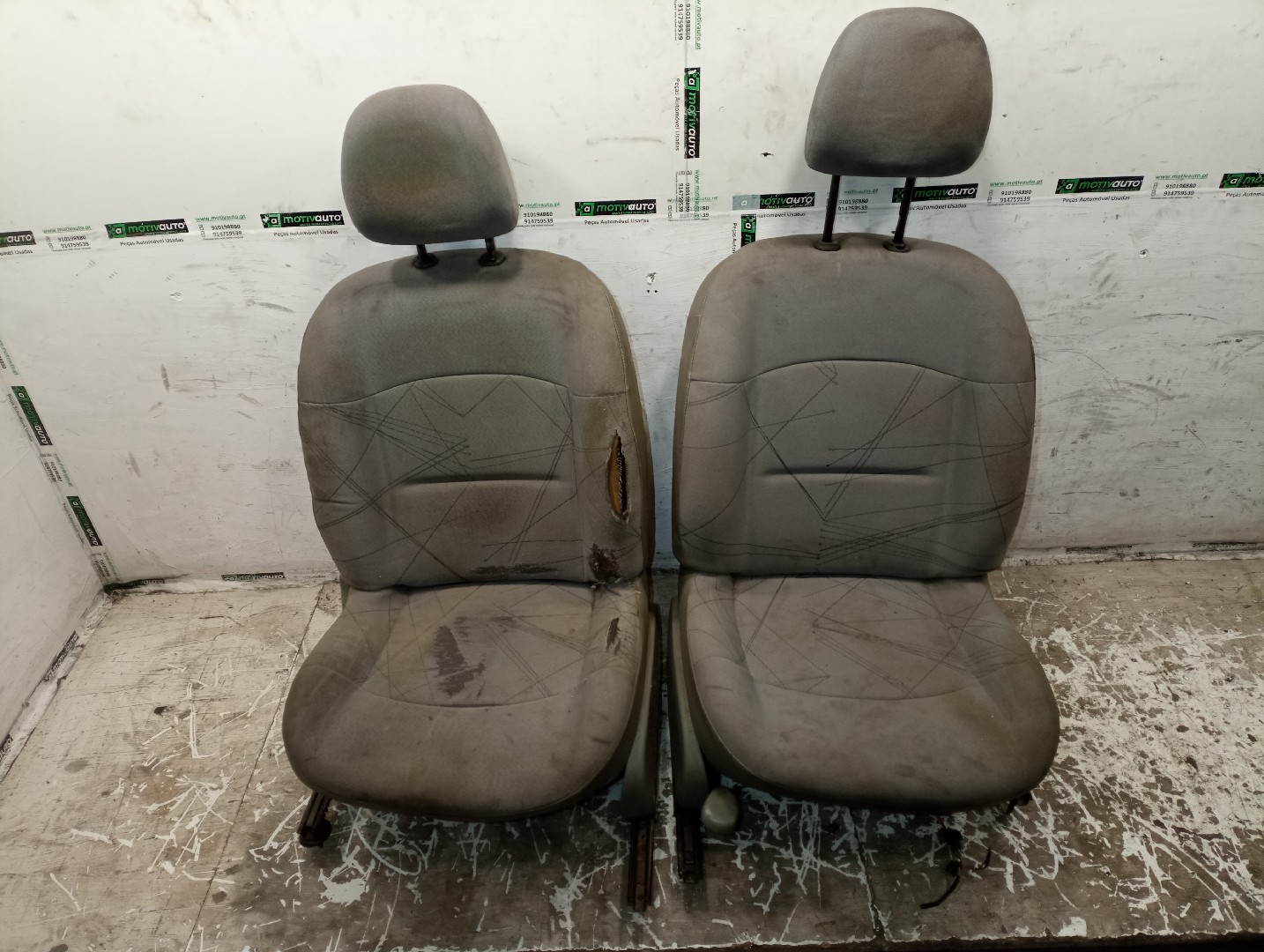 Conjunto de 2 bancos RENAULT CLIO II Caixa (SB0/1/2_) | 98 -  Imagem-5