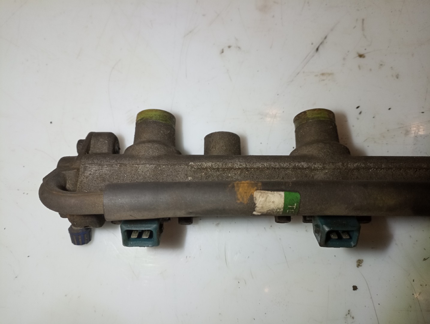 Regua de injeção FORD FIESTA IV (JA_, JB_) | 95 - 02 Imagem-1